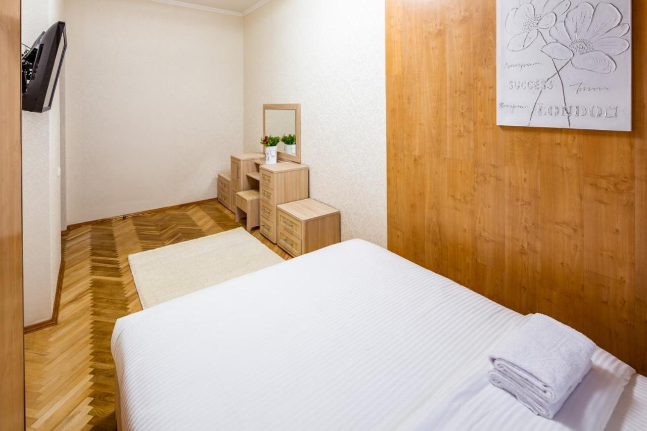 Alfa Apartments Svobody 31 Львов Экстерьер фото